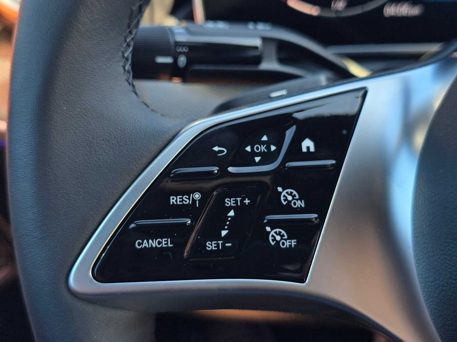 2026 Mercedes-Benz C 300 Sedan