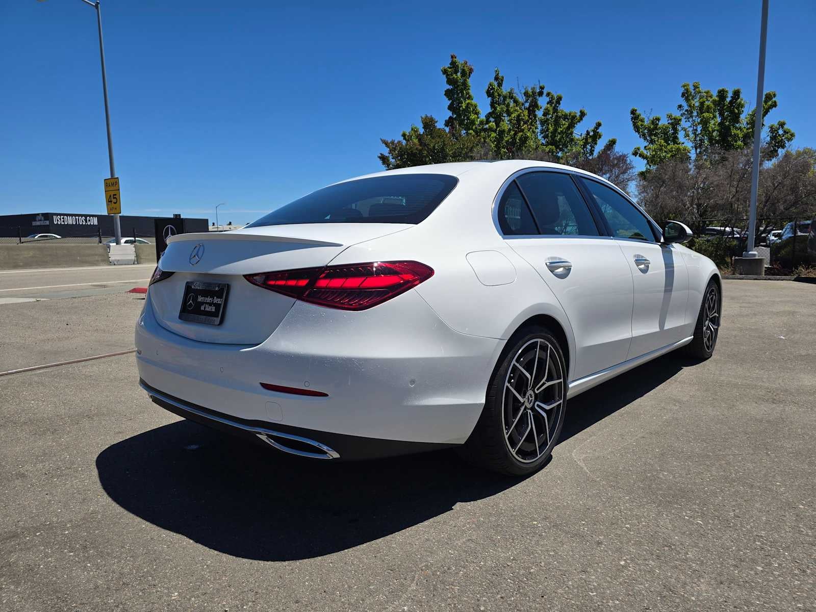 2026 Mercedes-Benz C 300 Sedan