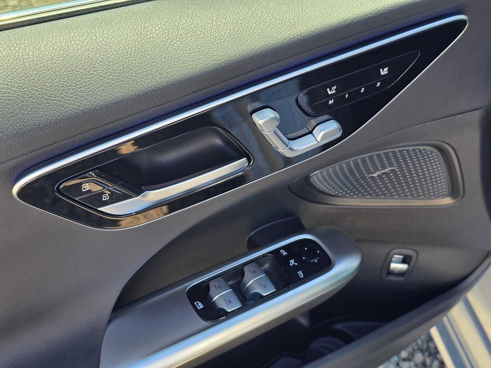 2026 Mercedes-Benz C 300 4MATIC® Sedan