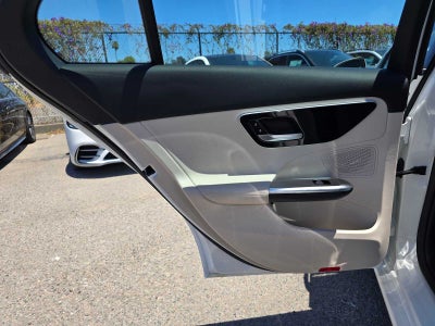 2026 Mercedes-Benz C 300 4MATIC® Sedan