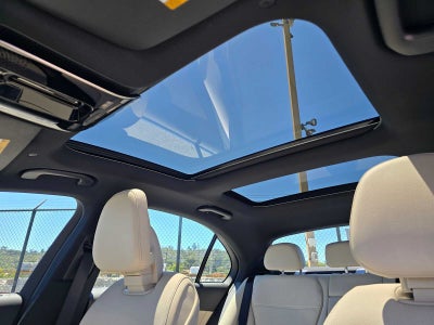 2026 Mercedes-Benz C 300 4MATIC® Sedan