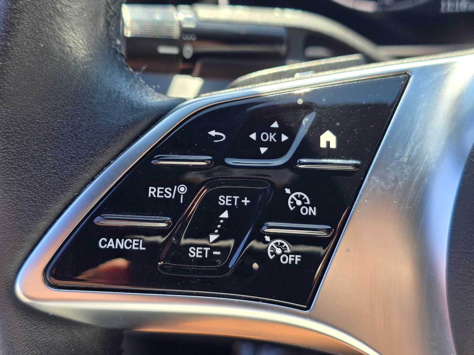 2023 Mercedes-Benz C 300 4MATIC® Sedan