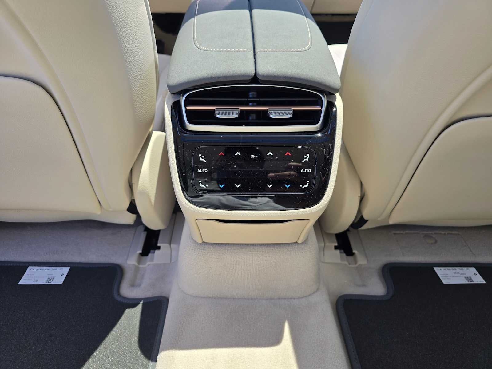 2026 Mercedes-Benz EQS 450 4MATIC® Sedan
