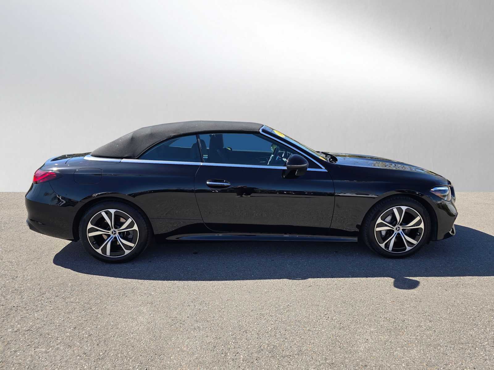 2025 Mercedes-Benz CLE 300 4MATIC® Cabriolet