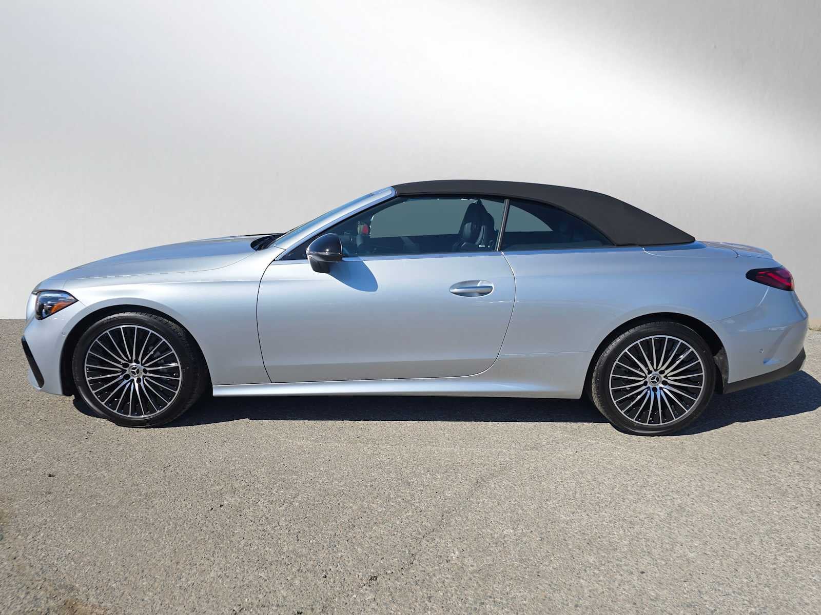 2026 Mercedes-Benz CLE 300 4MATIC® Cabriolet