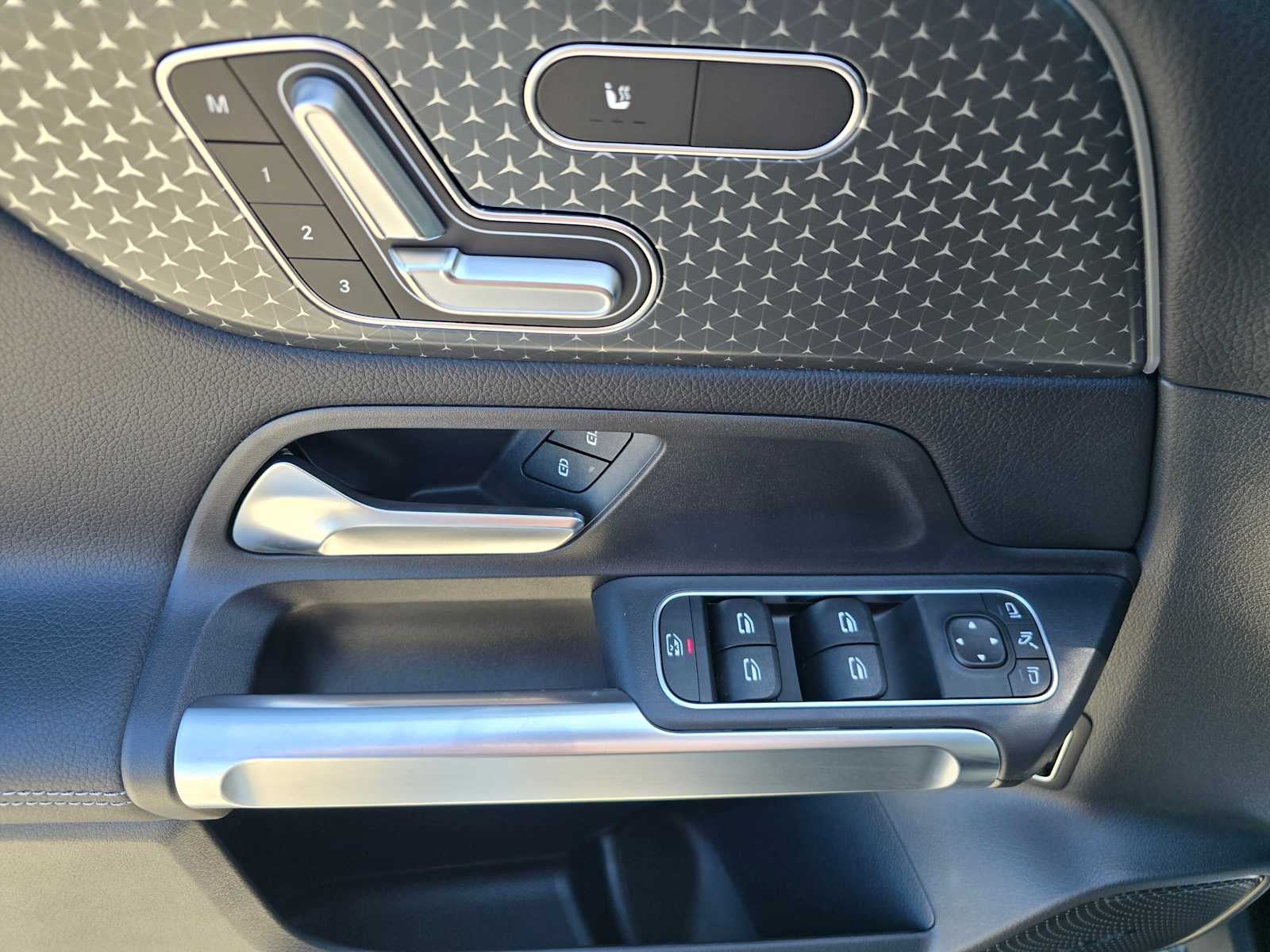2024 Mercedes-Benz GLB GLB 250