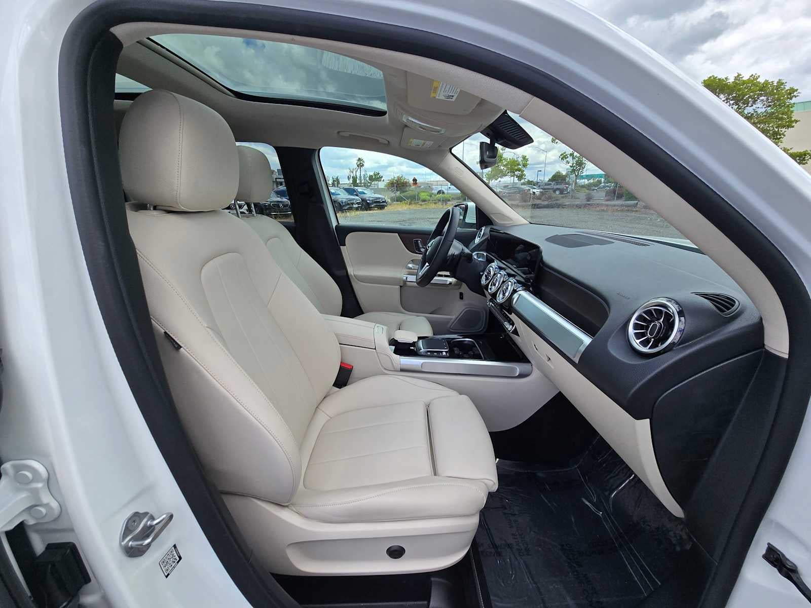 2023 Mercedes-Benz GLB 250 4MATIC® SUV