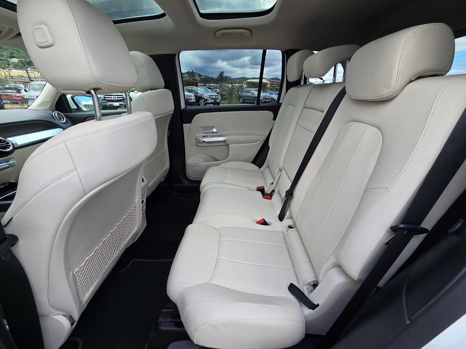 2023 Mercedes-Benz GLB 250 4MATIC® SUV