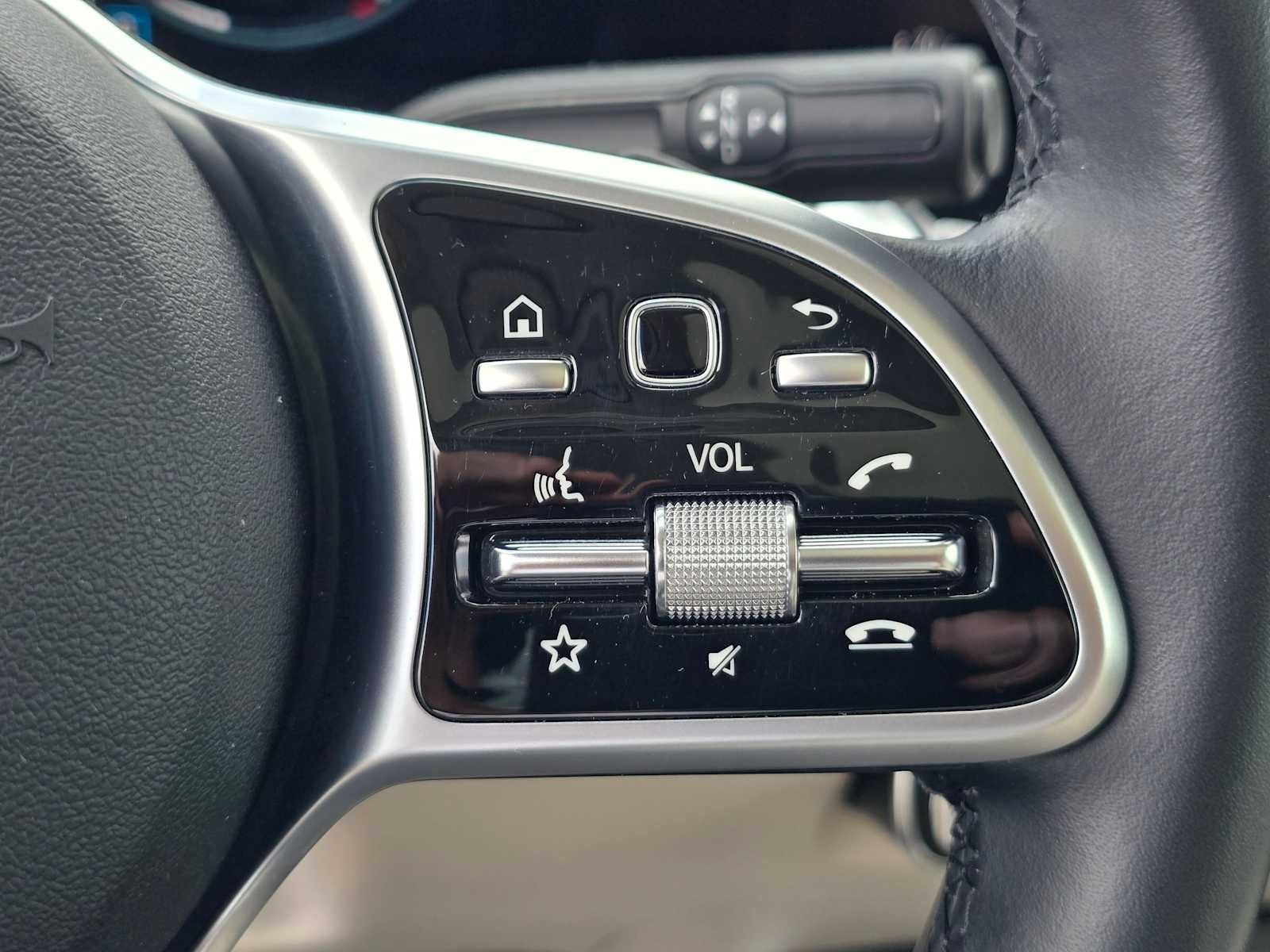 2023 Mercedes-Benz GLB 250 4MATIC® SUV
