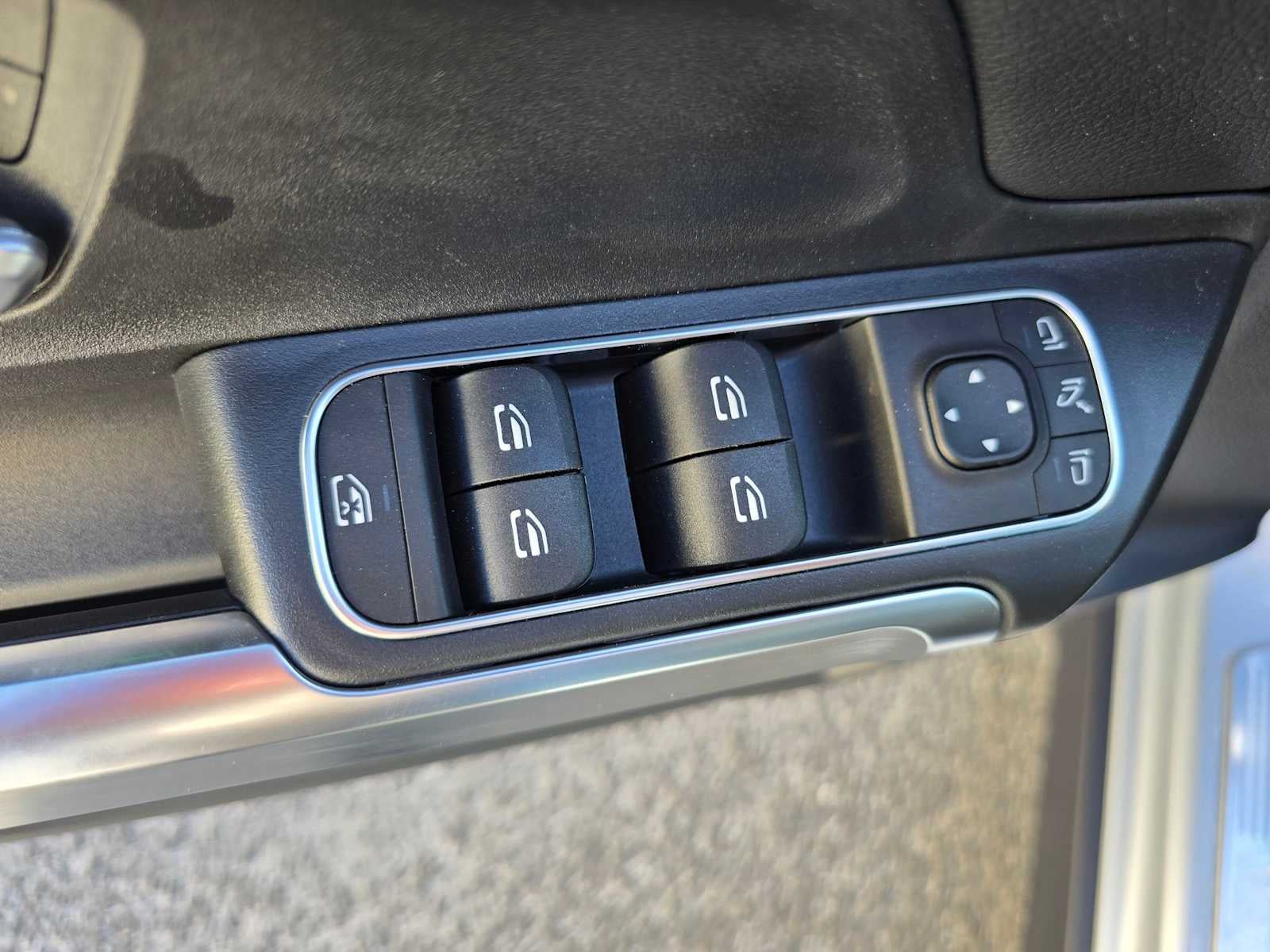 2025 Mercedes-Benz GLB GLB 250