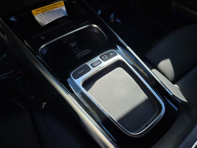 2025 Mercedes-Benz GLB 250 4MATIC® SUV