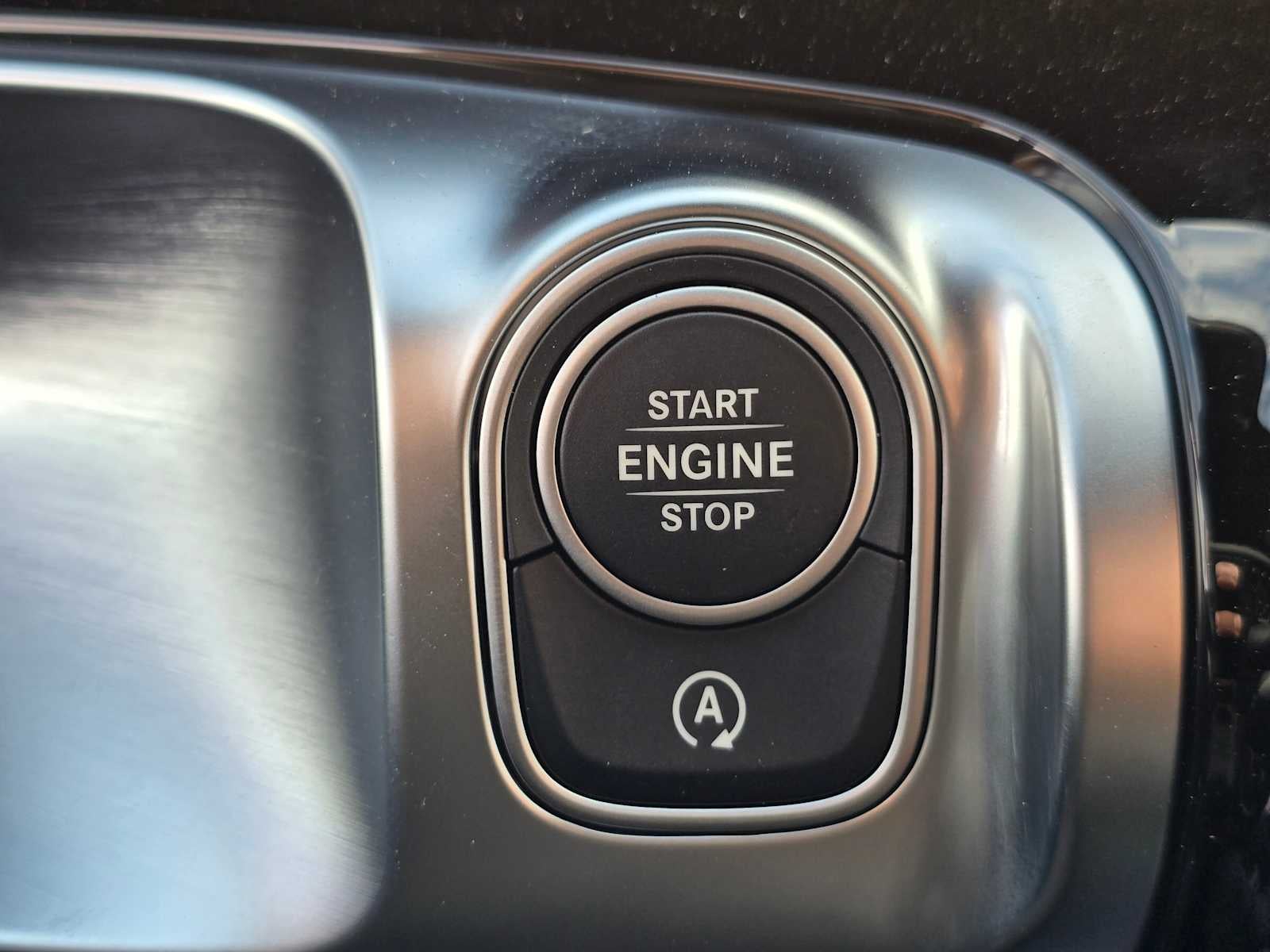 2025 Mercedes-Benz GLB GLB 250