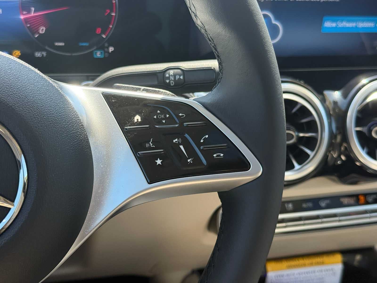 2025 Mercedes-Benz GLB GLB 250