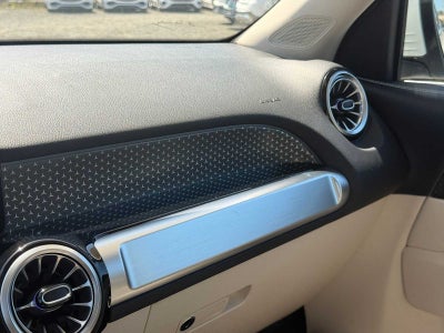 2025 Mercedes-Benz GLB GLB 250