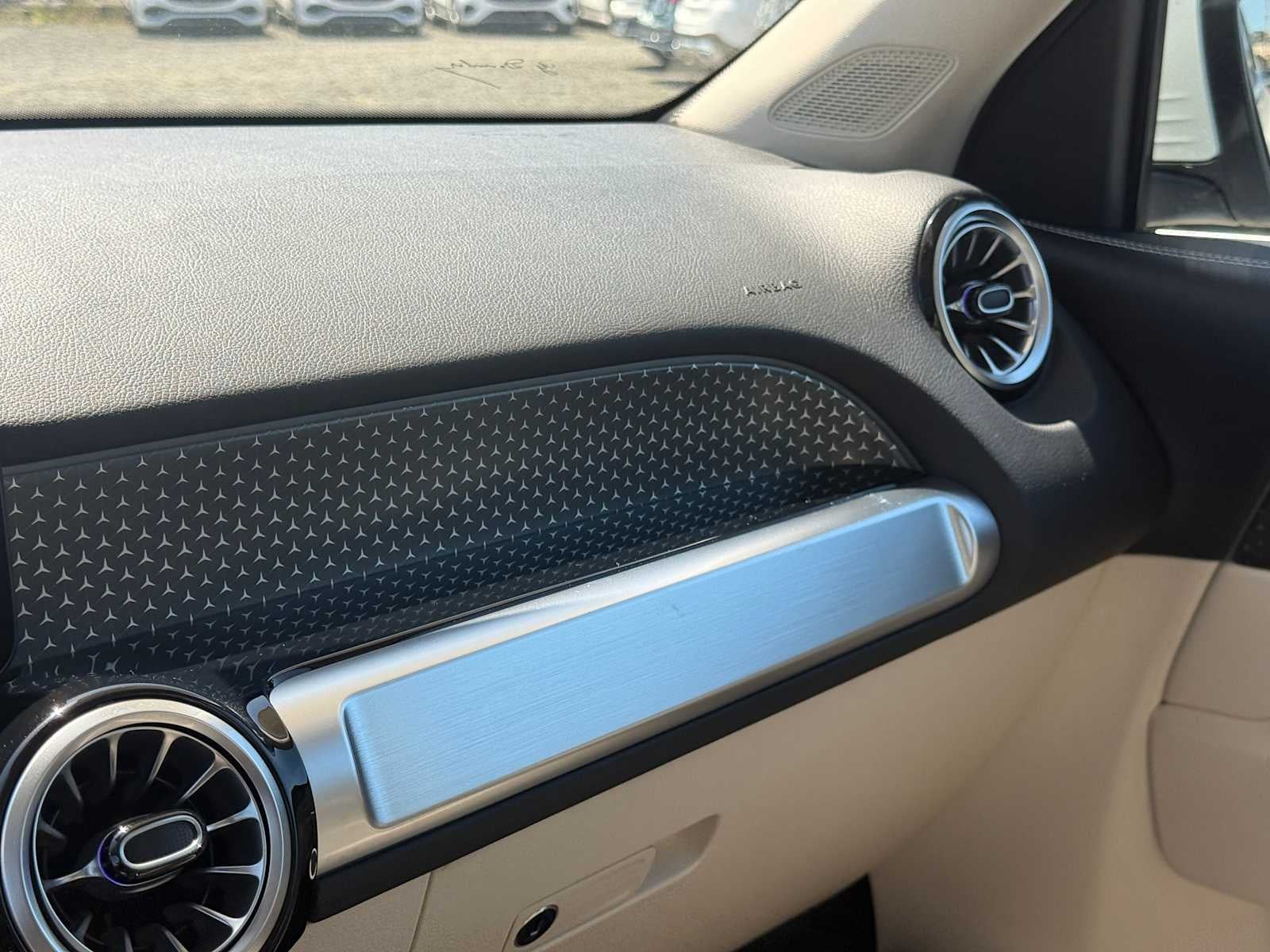 2025 Mercedes-Benz GLB GLB 250