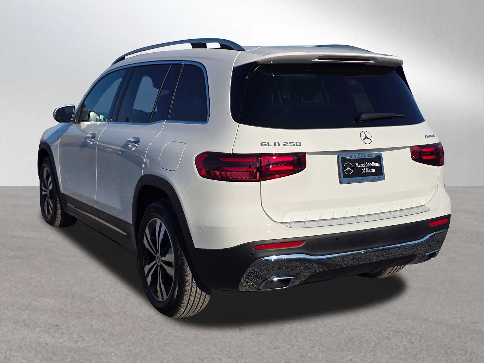 2026 Mercedes-Benz GLB 250 4MATIC® SUV