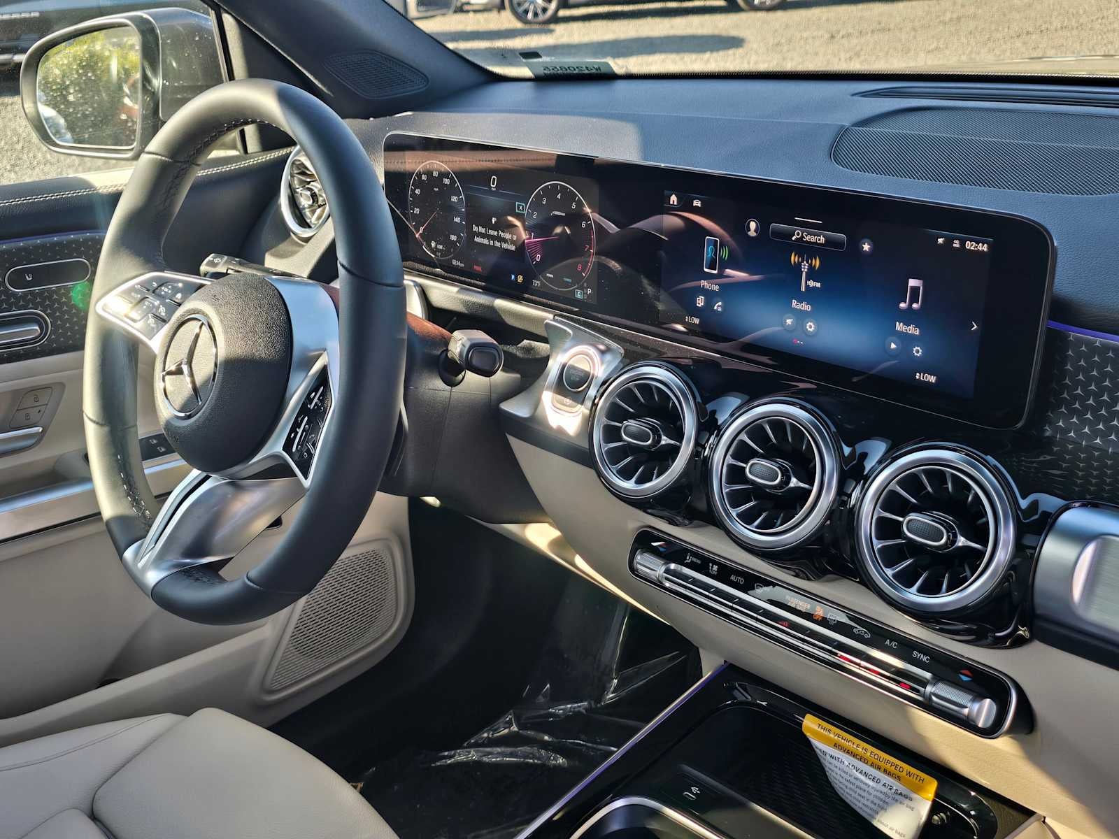 2025 Mercedes-Benz GLB GLB 250