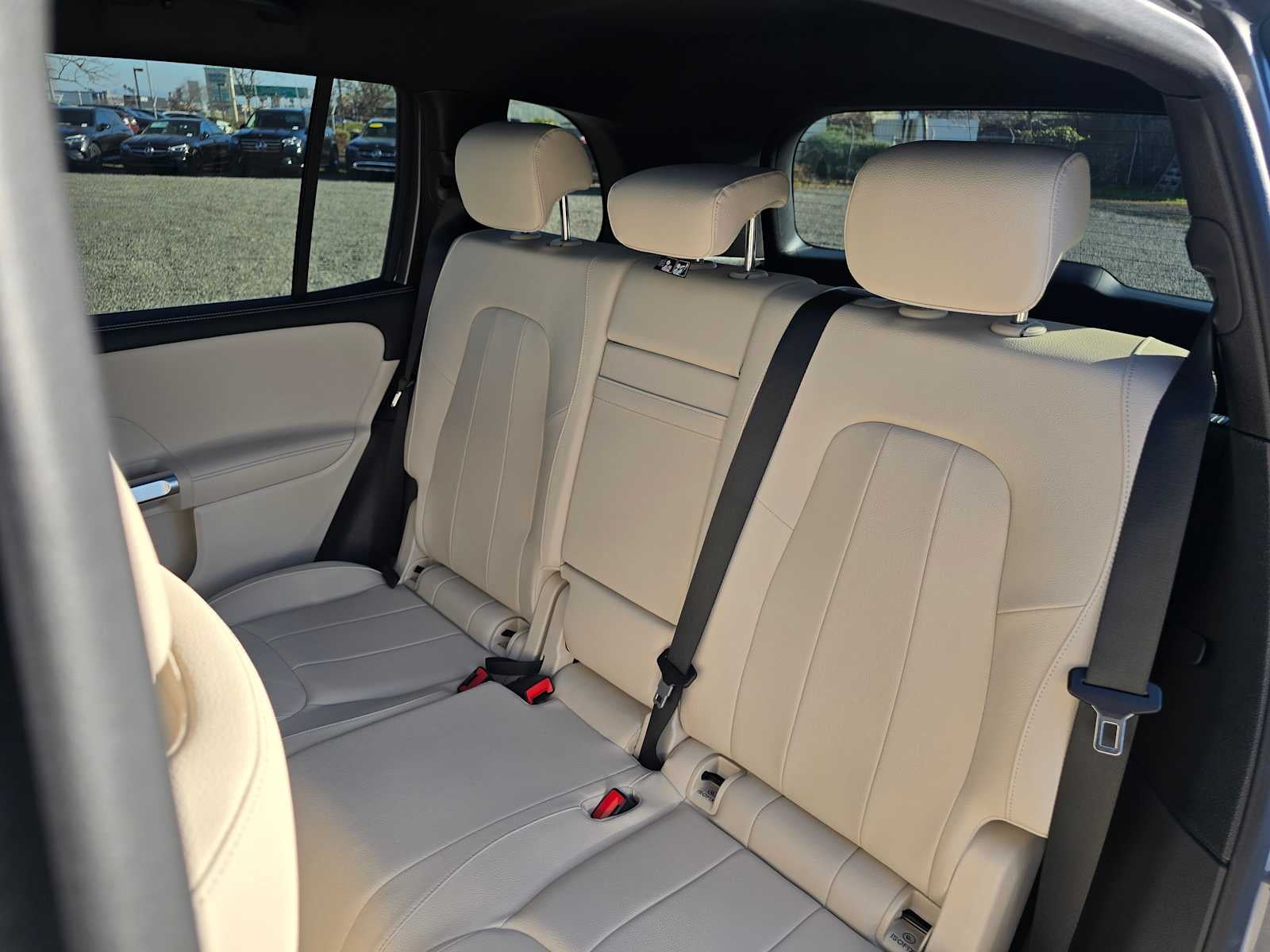 2025 Mercedes-Benz GLB GLB 250