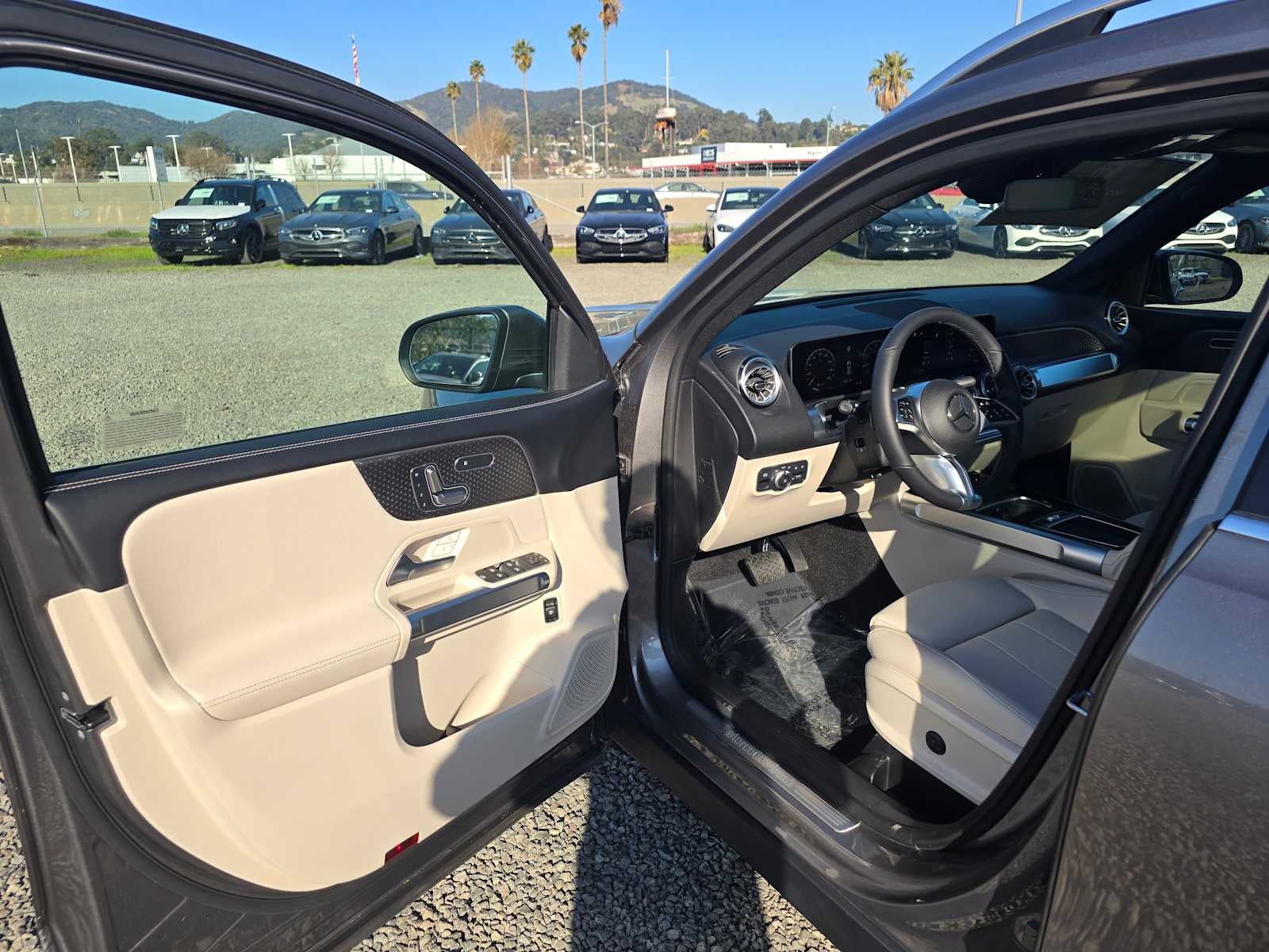 2025 Mercedes-Benz GLB GLB 250