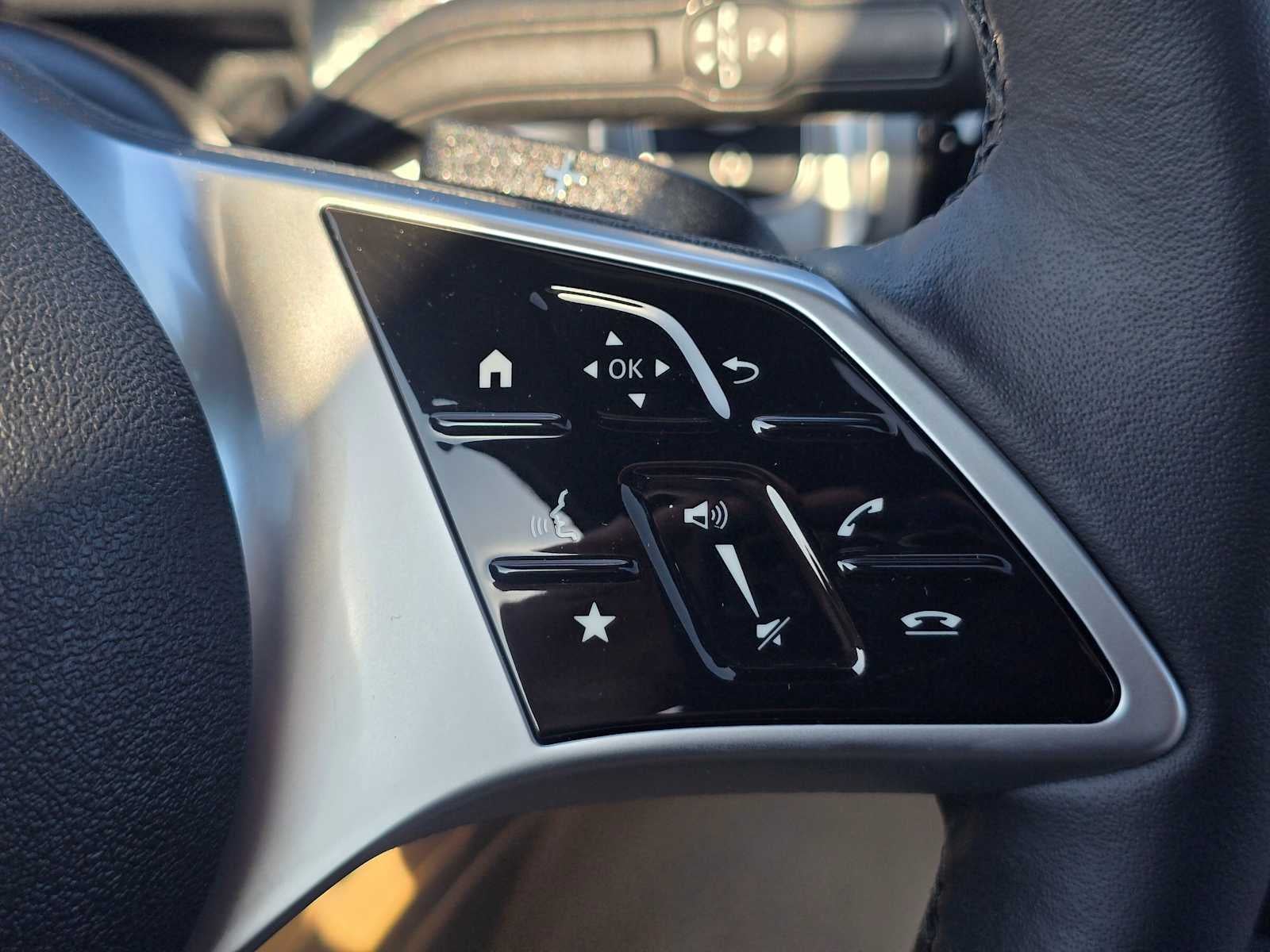 2025 Mercedes-Benz GLB GLB 250