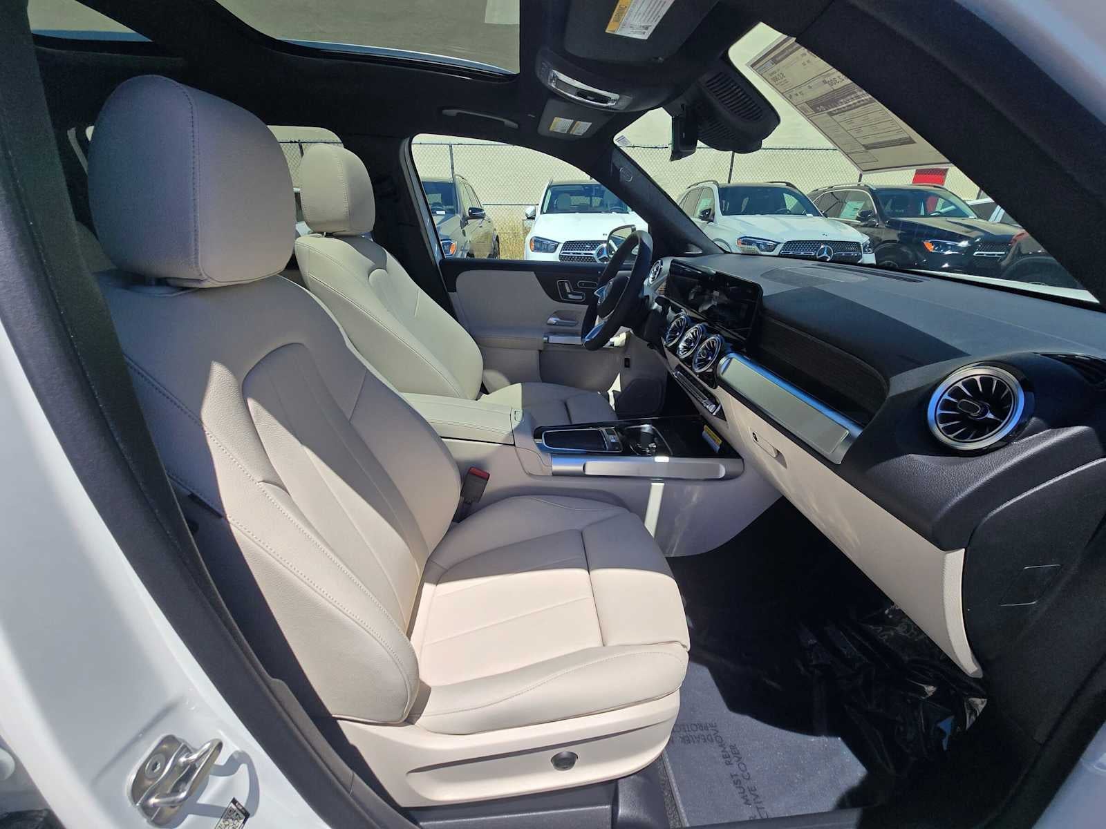 2026 Mercedes-Benz GLB 250 4MATIC® SUV