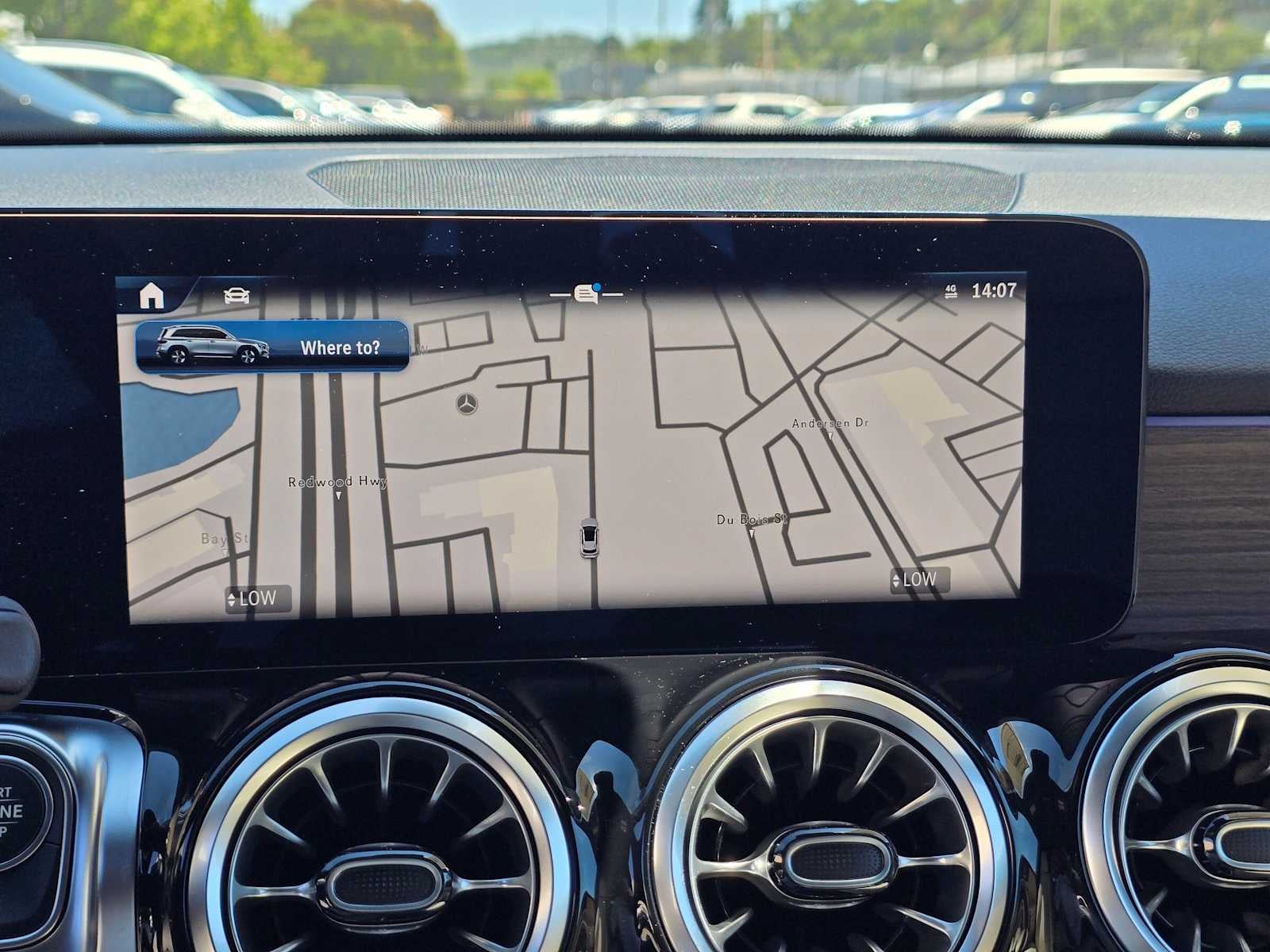 2026 Mercedes-Benz GLB 250 4MATIC® SUV