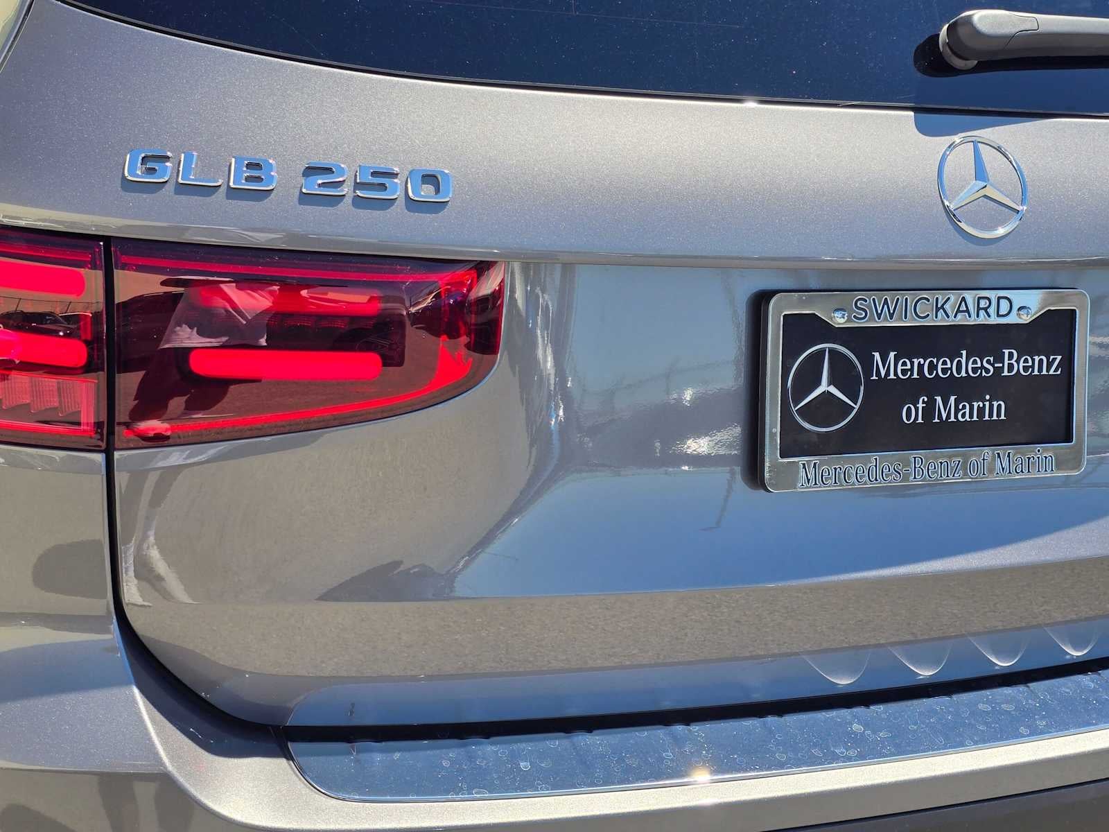 2026 Mercedes-Benz GLB 250 4MATIC® SUV