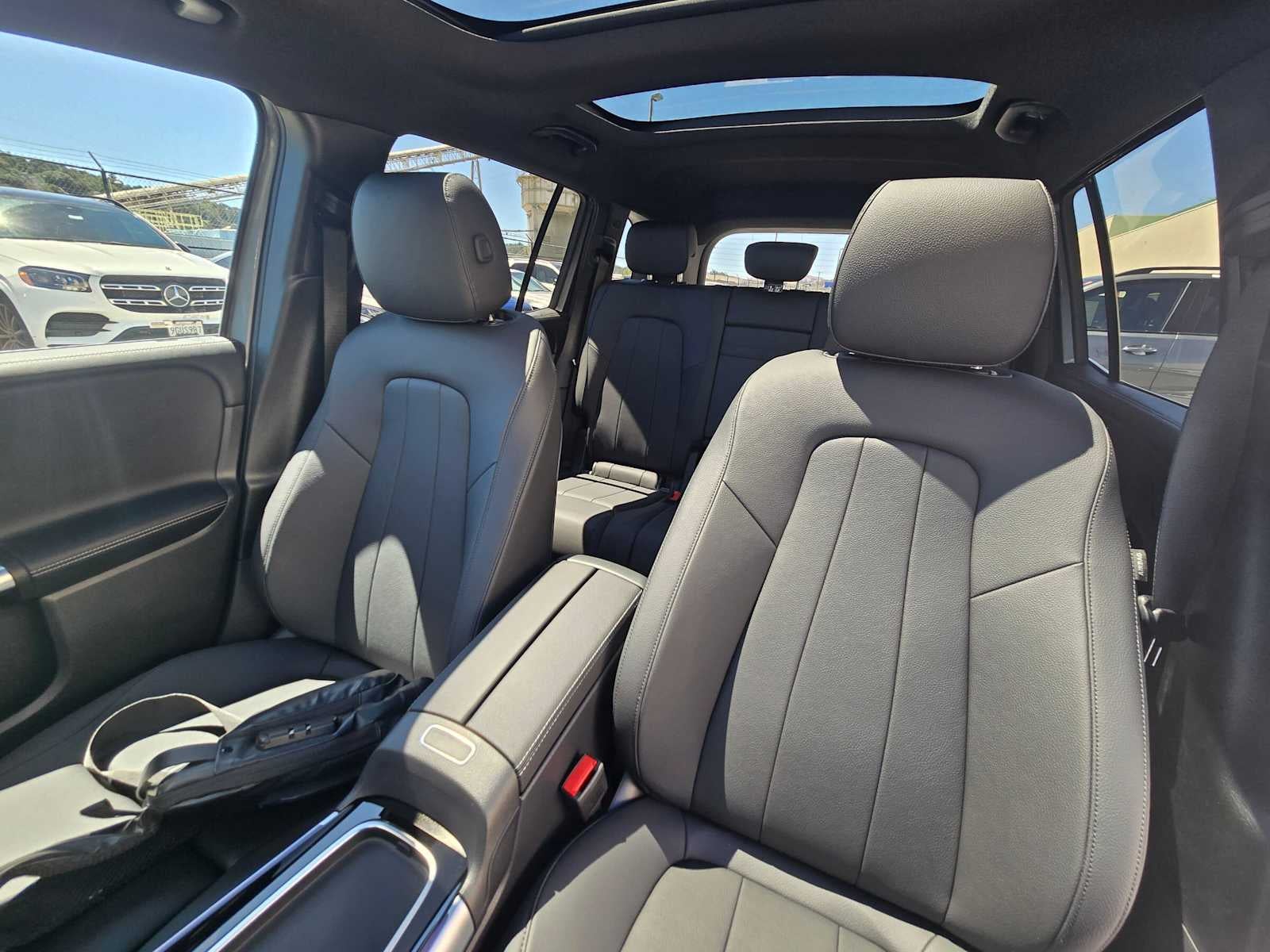 2026 Mercedes-Benz GLB 250 4MATIC® SUV