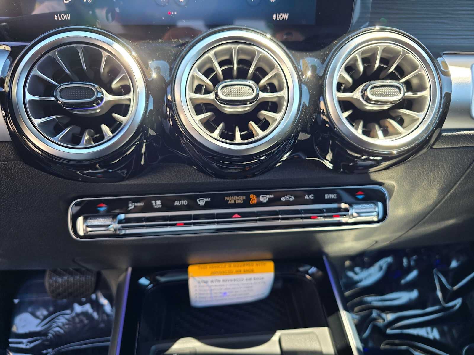 2026 Mercedes-Benz GLB 250 4MATIC® SUV