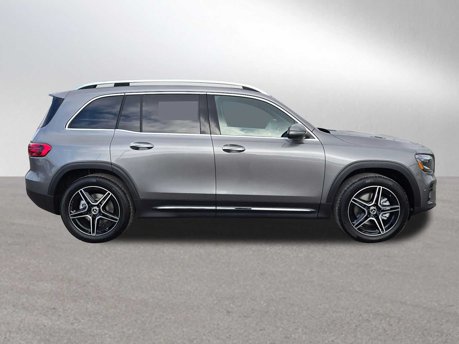 2026 Mercedes-Benz GLB 250 4MATIC® SUV