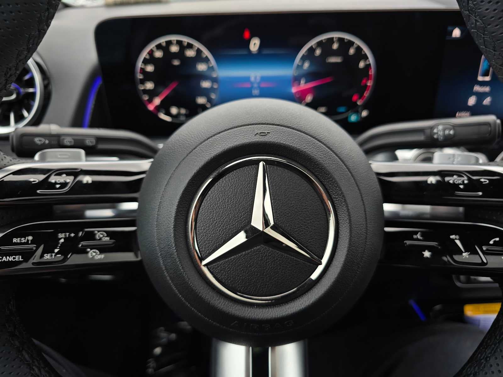 2026 Mercedes-Benz GLB 250 4MATIC® SUV