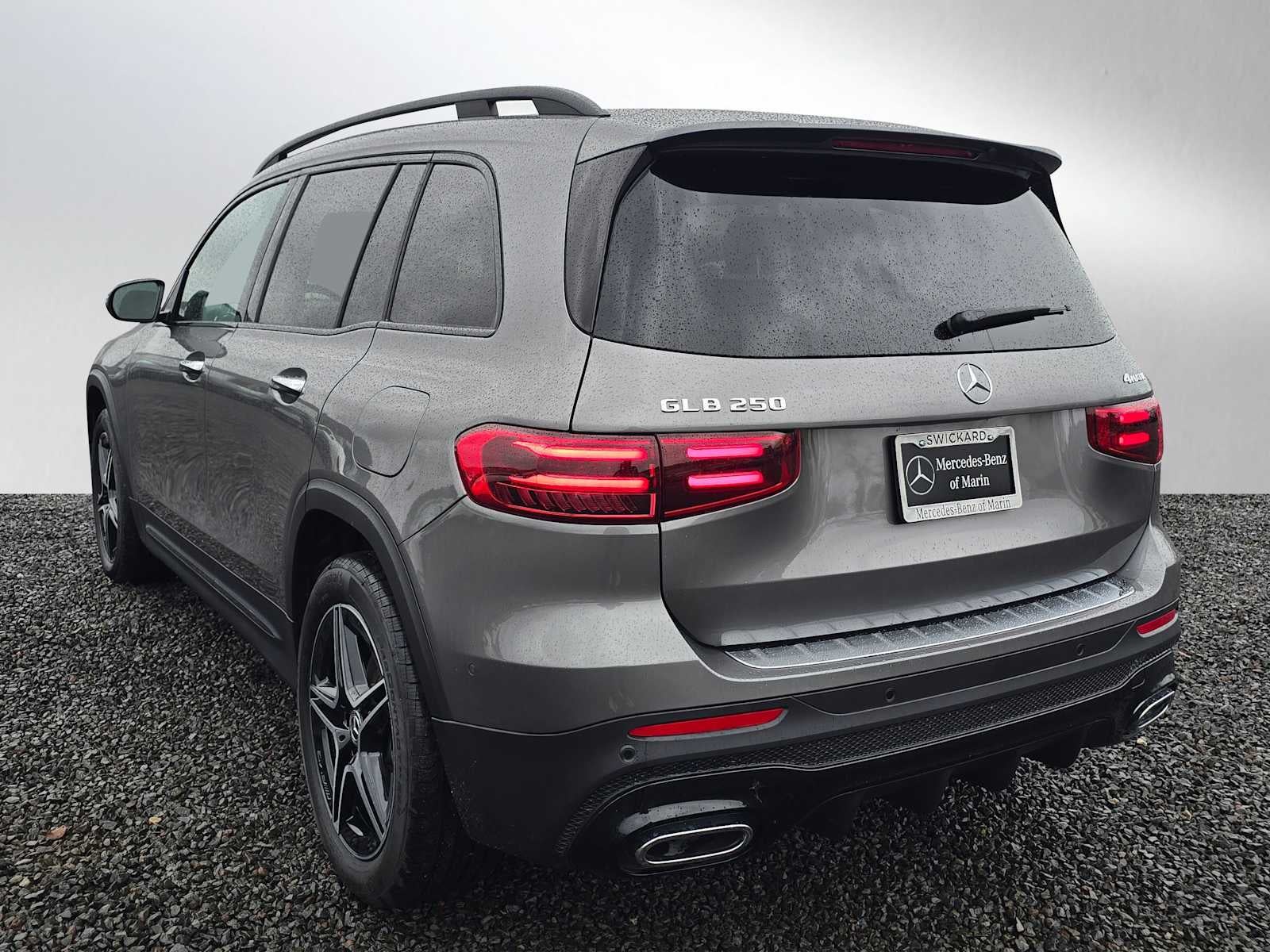 2026 Mercedes-Benz GLB 250 4MATIC® SUV