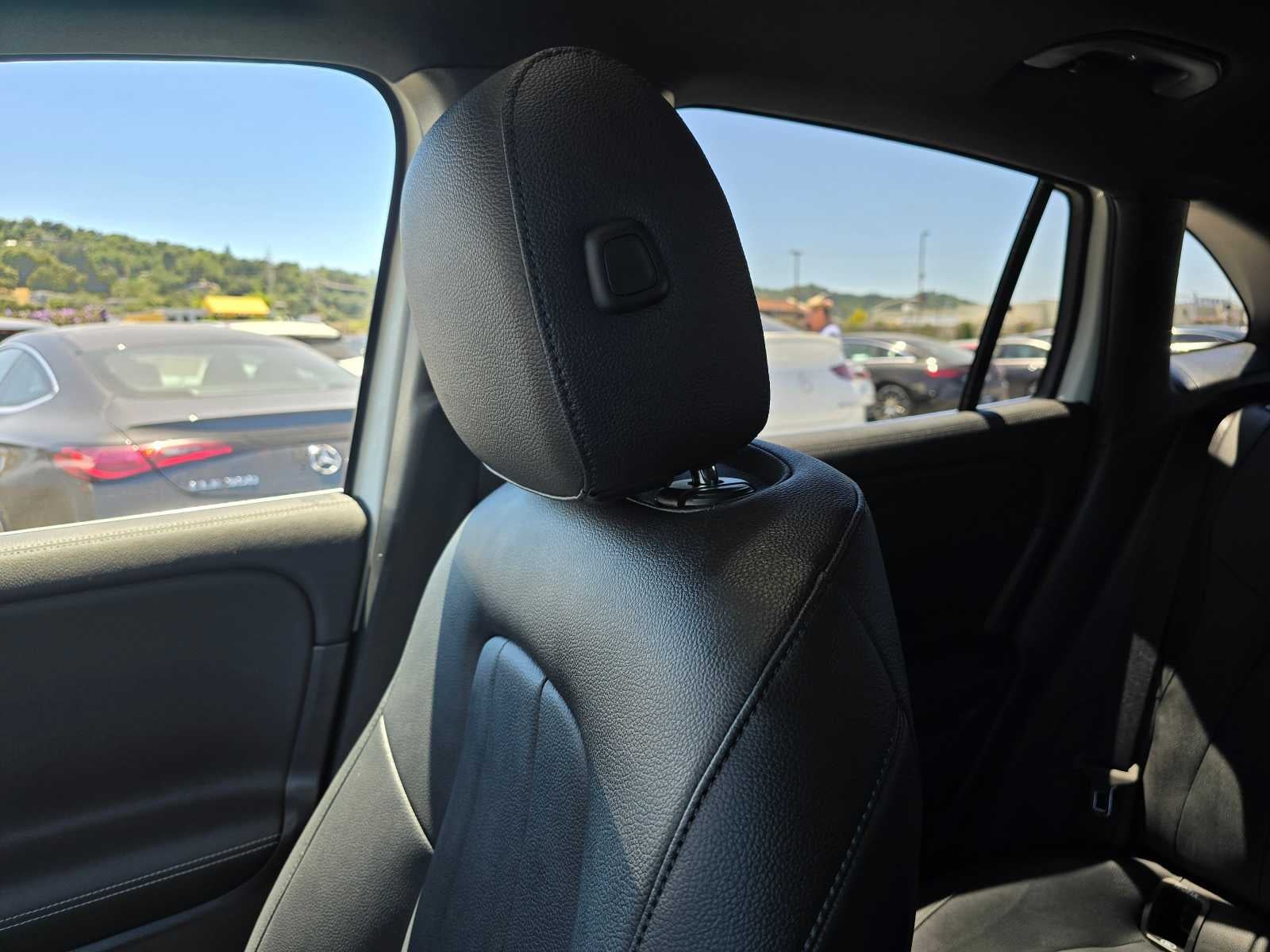 2025 Mercedes-Benz GLA 250 GLA 250