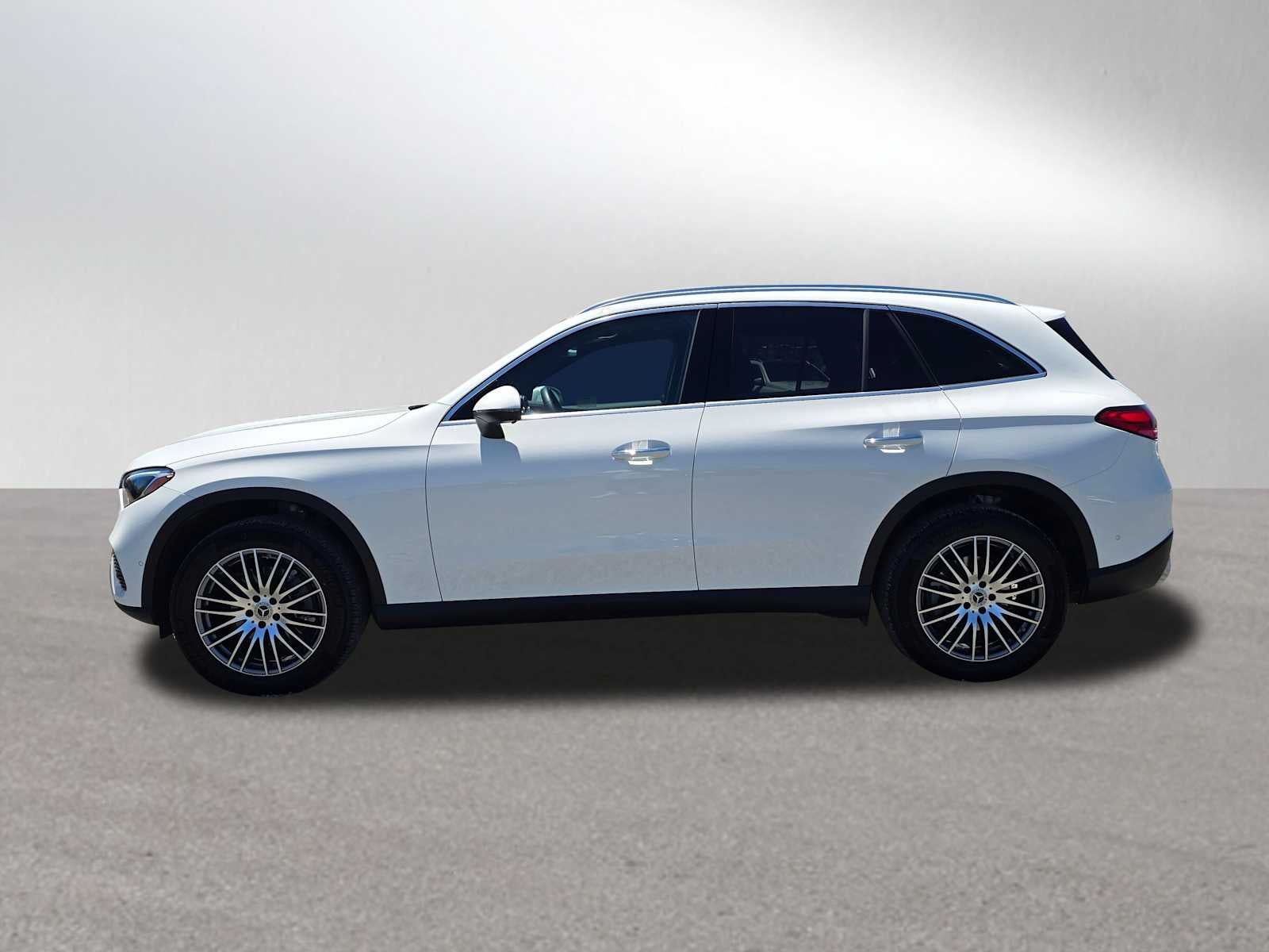 2025 Mercedes-Benz GLC 300 SUV