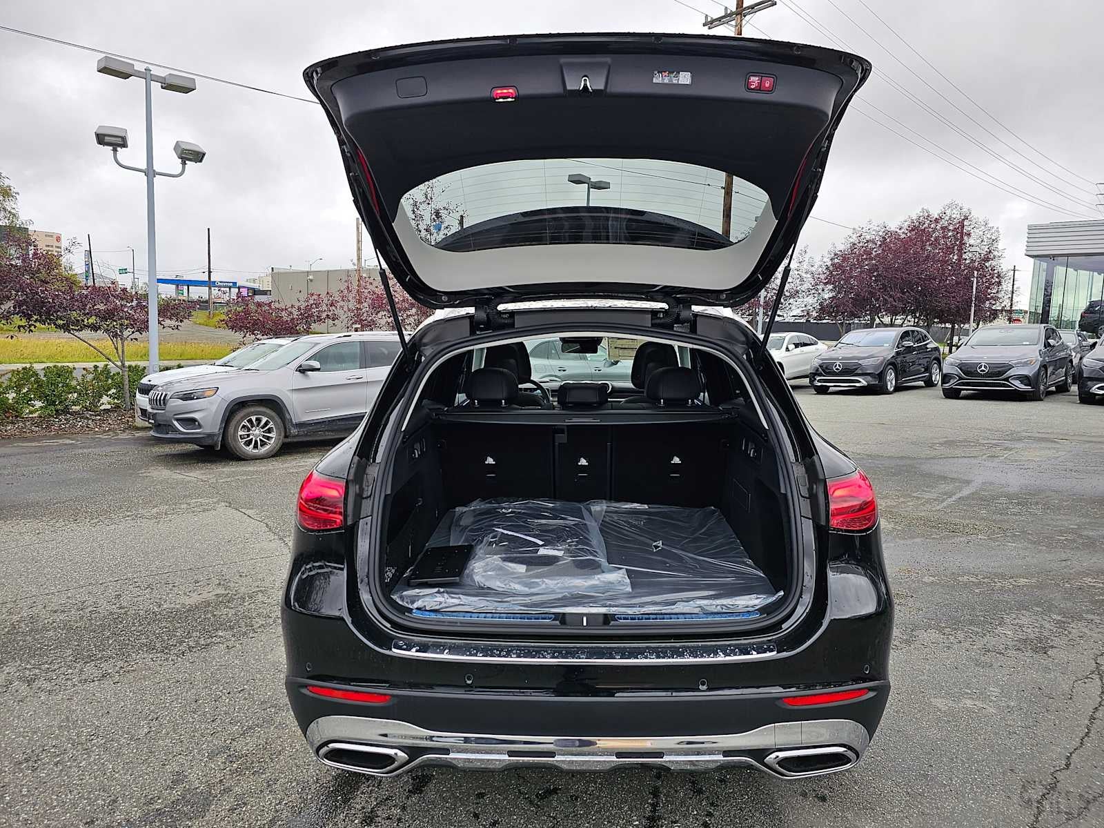 2023 Mercedes-Benz GLC 300 4MATIC® SUV