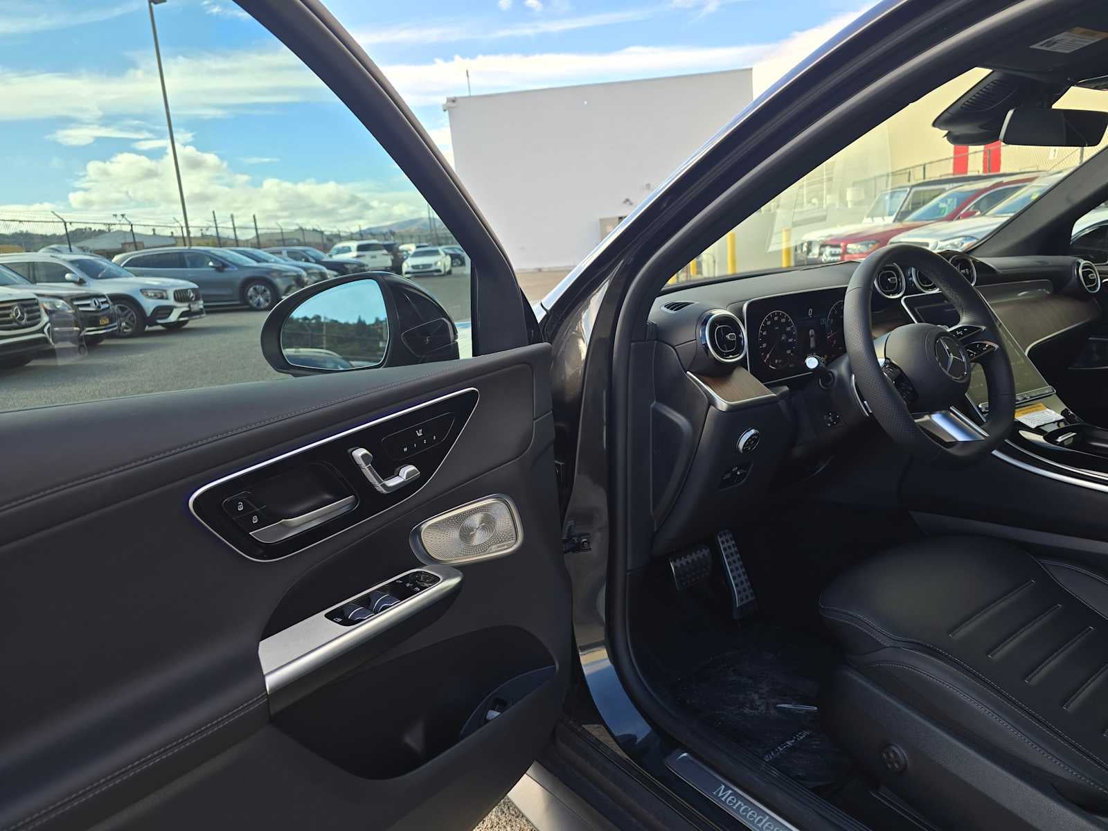 2024 Mercedes-Benz GLC GLC 300