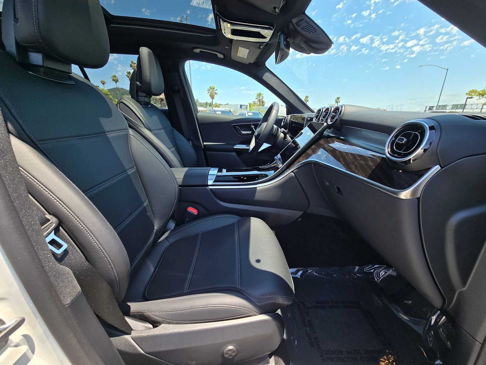 2026 Mercedes-Benz GLC 300 4MATIC® SUV