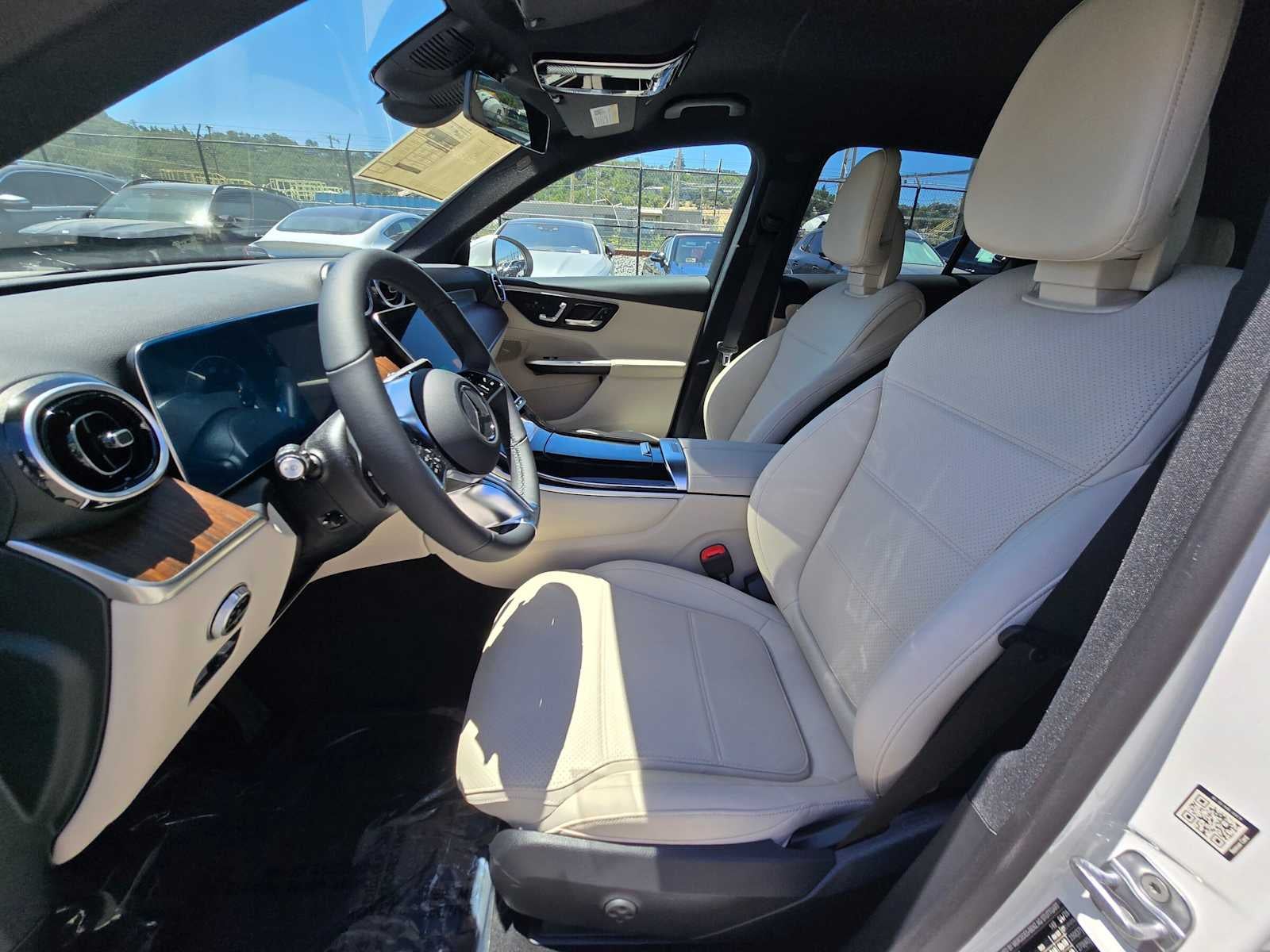 2026 Mercedes-Benz GLC 300 4MATIC® SUV