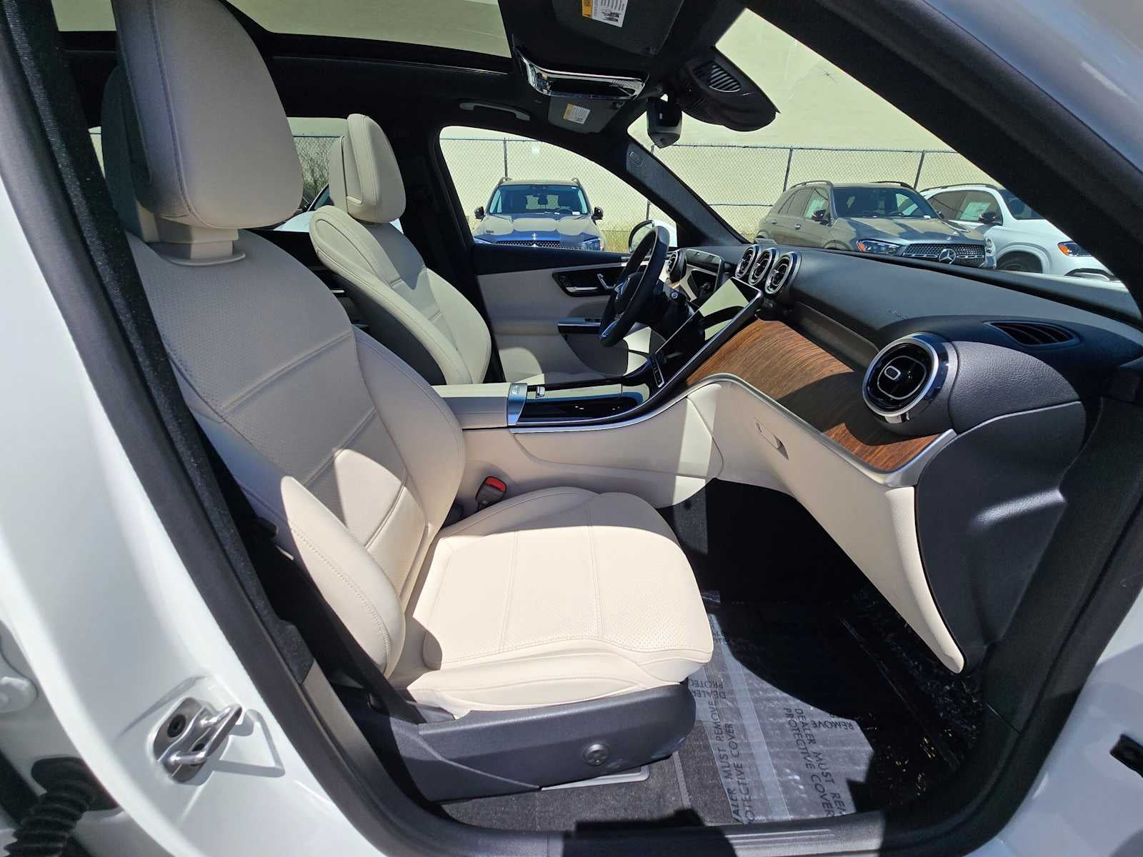 2026 Mercedes-Benz GLC 300 4MATIC® SUV