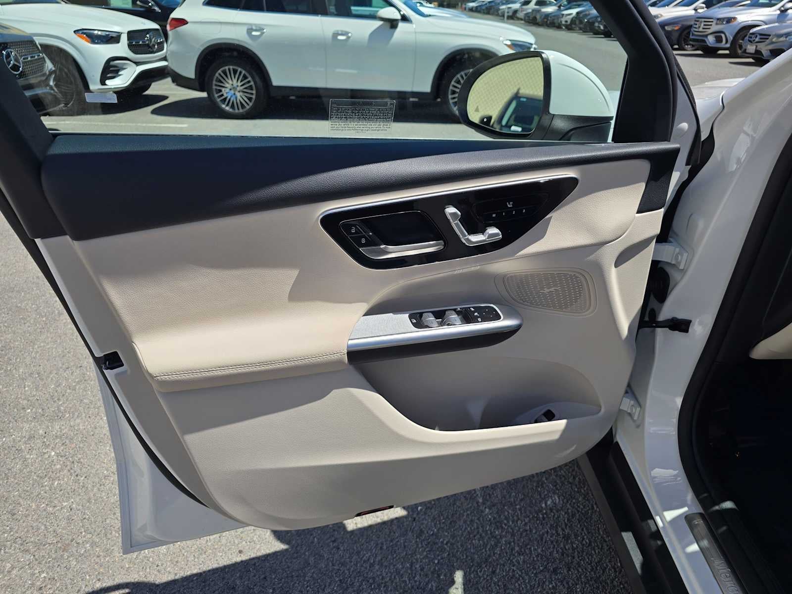 2026 Mercedes-Benz GLC 300 4MATIC® SUV