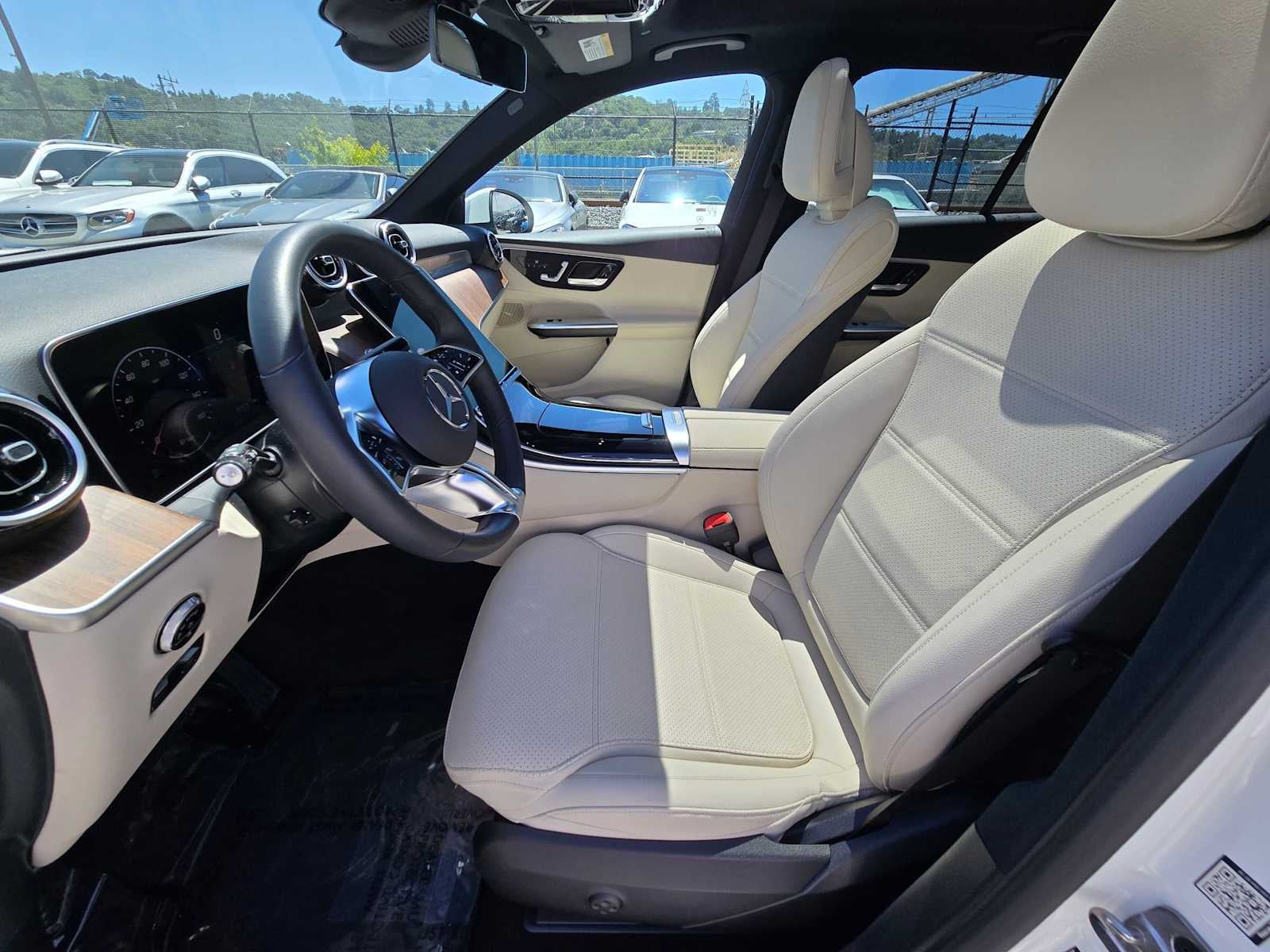 2026 Mercedes-Benz GLC 300 4MATIC® SUV