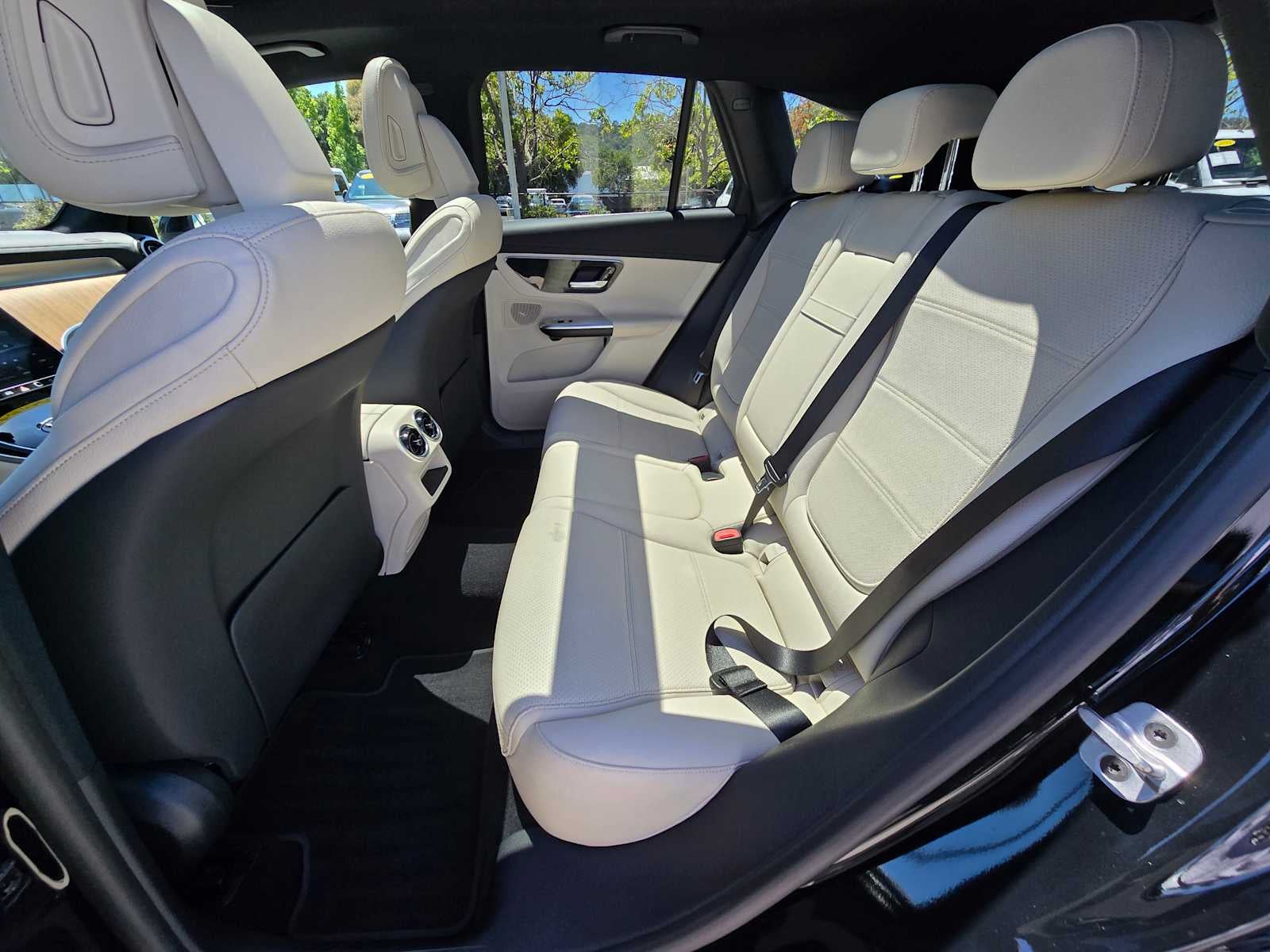 2024 Mercedes-Benz GLC 300 4MATIC® SUV
