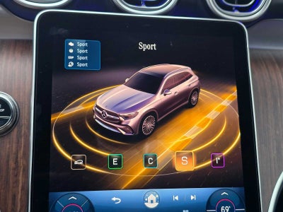 2026 Mercedes-Benz GLC 300 4MATIC® SUV