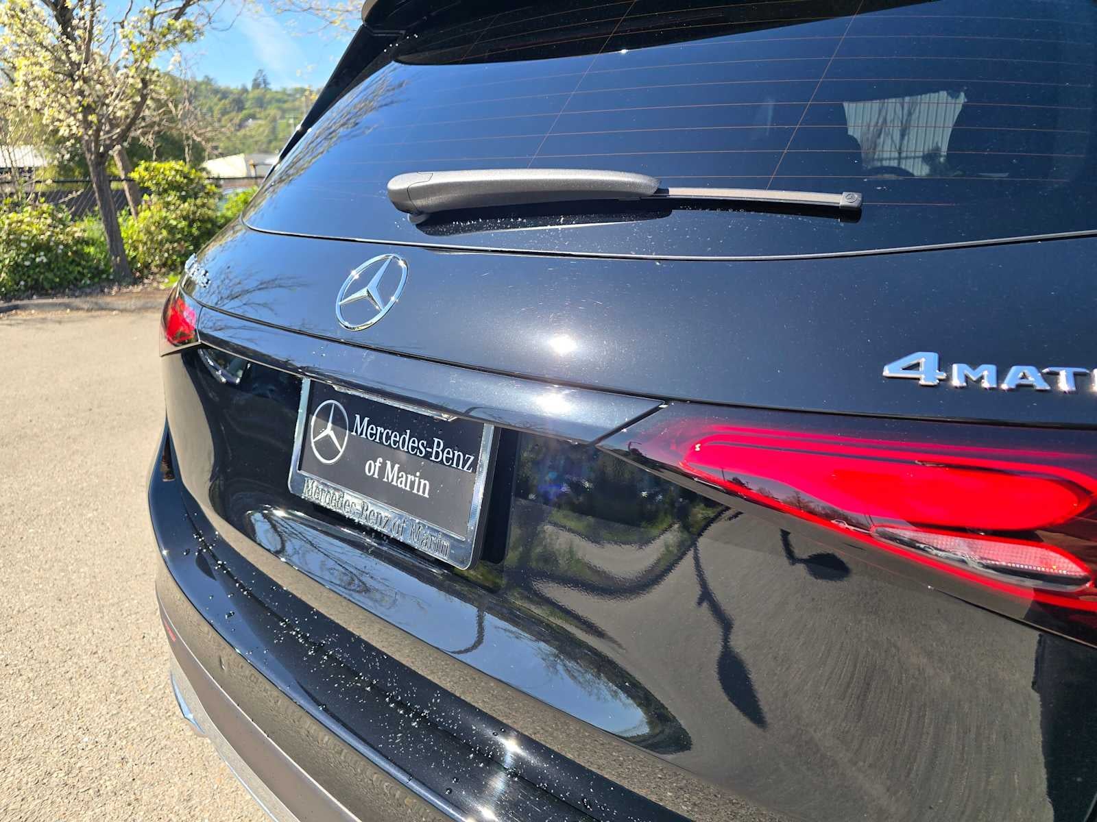 2025 Mercedes-Benz GLC 350e 4MATIC® SUV