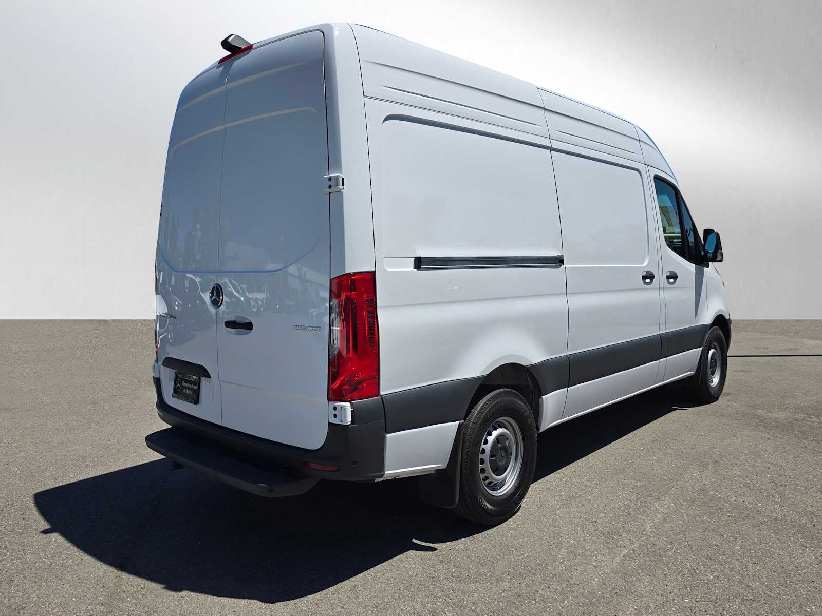2025 Mercedes-Benz Sprinter Cargo Van 2500 Standard Roof I4 Diesel 144 RWD