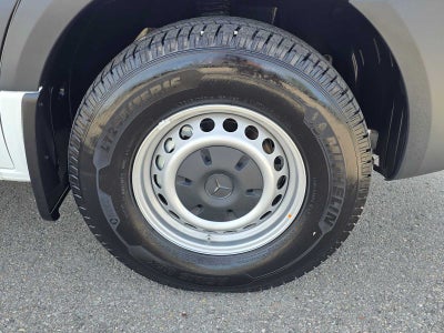 2023 Mercedes-Benz Sprinter Cargo Van 1500 Standard Roof I4 Gas 144 RWD