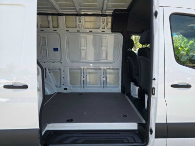 2023 Mercedes-Benz Sprinter Cargo Van 1500 Standard Roof I4 Gas 144 RWD