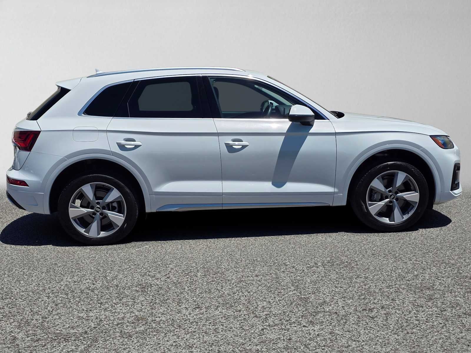 2024 Audi Q5 Premium Plus