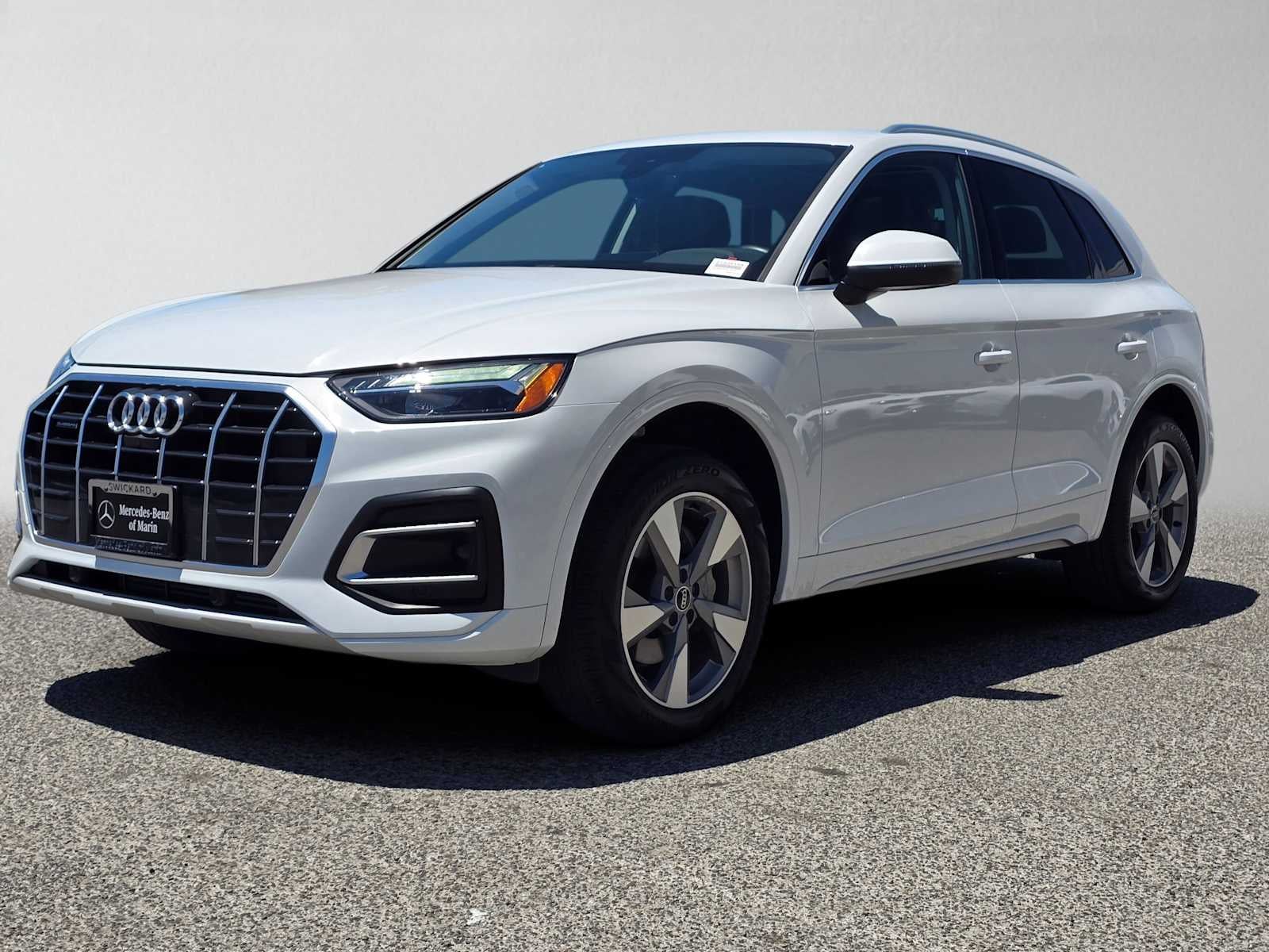 2024 Audi Q5 Premium Plus