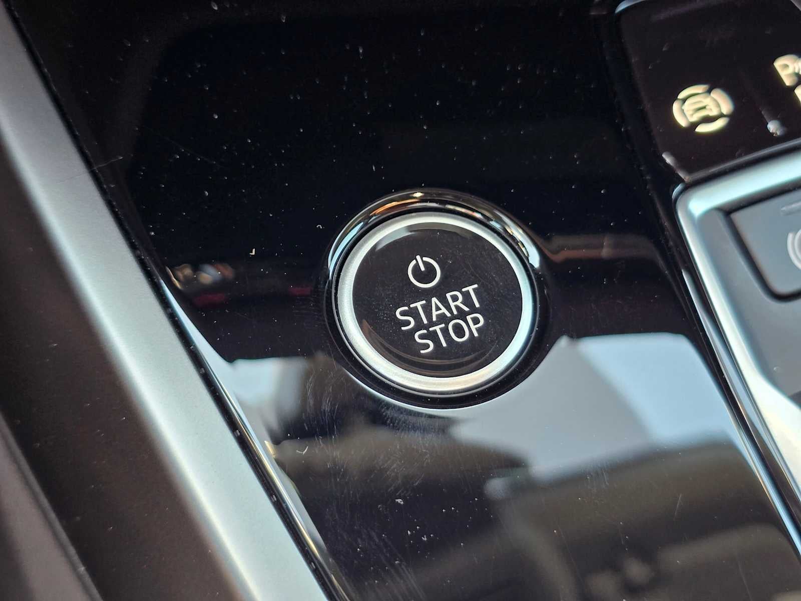2023 Audi Q4 e-tron Prestige